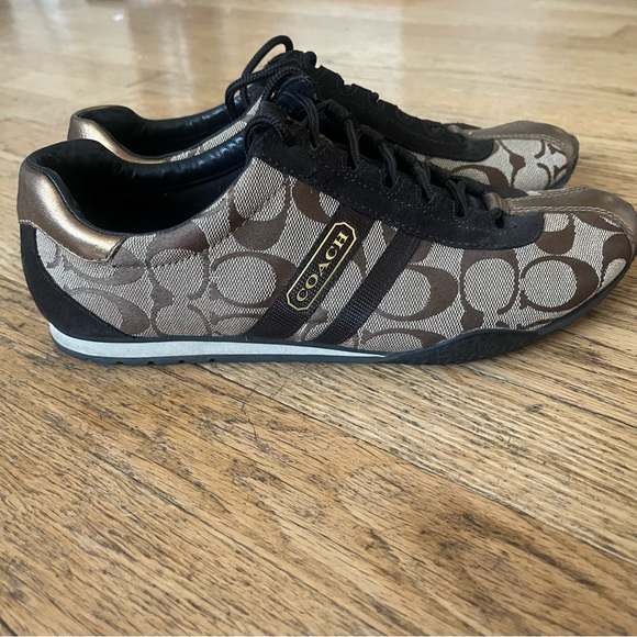 Coach Katelyn signature logo lace up sneakers - Picture 8 of 9